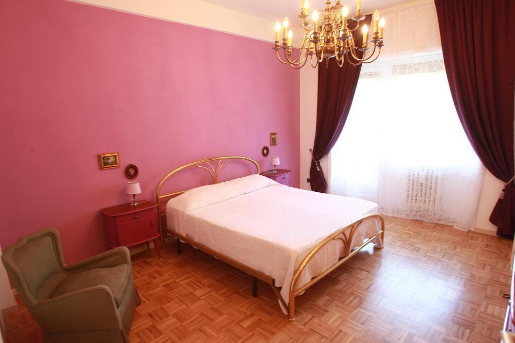 Le Stanze Di Sara Bed & Breakfast 2*